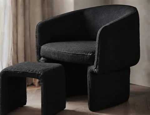 The Aurelia Chair — Black