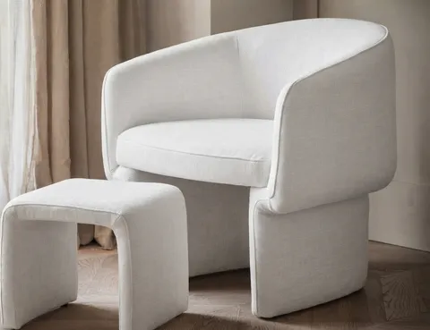 The Aurelia Chair — White