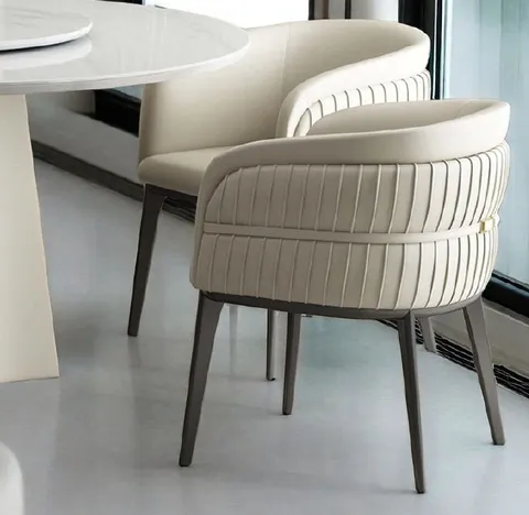 The Luxe Chair — Beige
