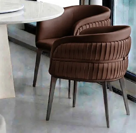 The Luxe Chair — Brown