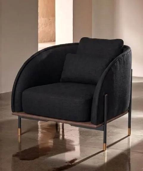 The Valerie Chair — Black
