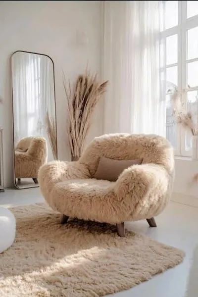 The Vera Chair — Beige