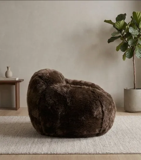 The Juniper Chair — view 2